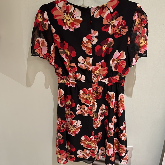 Madewell black and red floral dress with black lining EUC - Picture 4 of 5